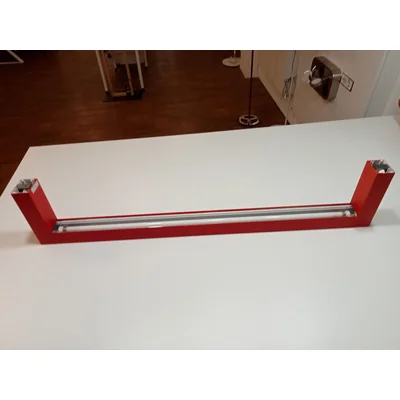 Baset Lampa ścienna ekspozycyjna czerwony mat