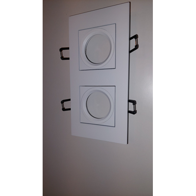 Care Lampa wpuszczana podwójna biała