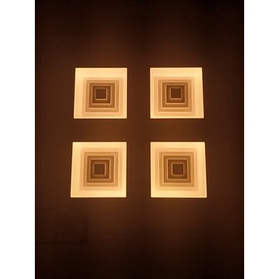 FERREROS  Lampa sufitowa 27x27cm biała