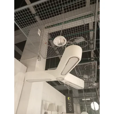 Star Lampa wisząca ekspozycyjna biała z pilotem